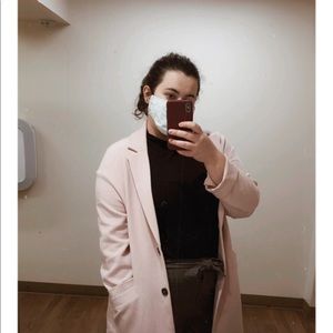 Meet your Posher, Alexandra